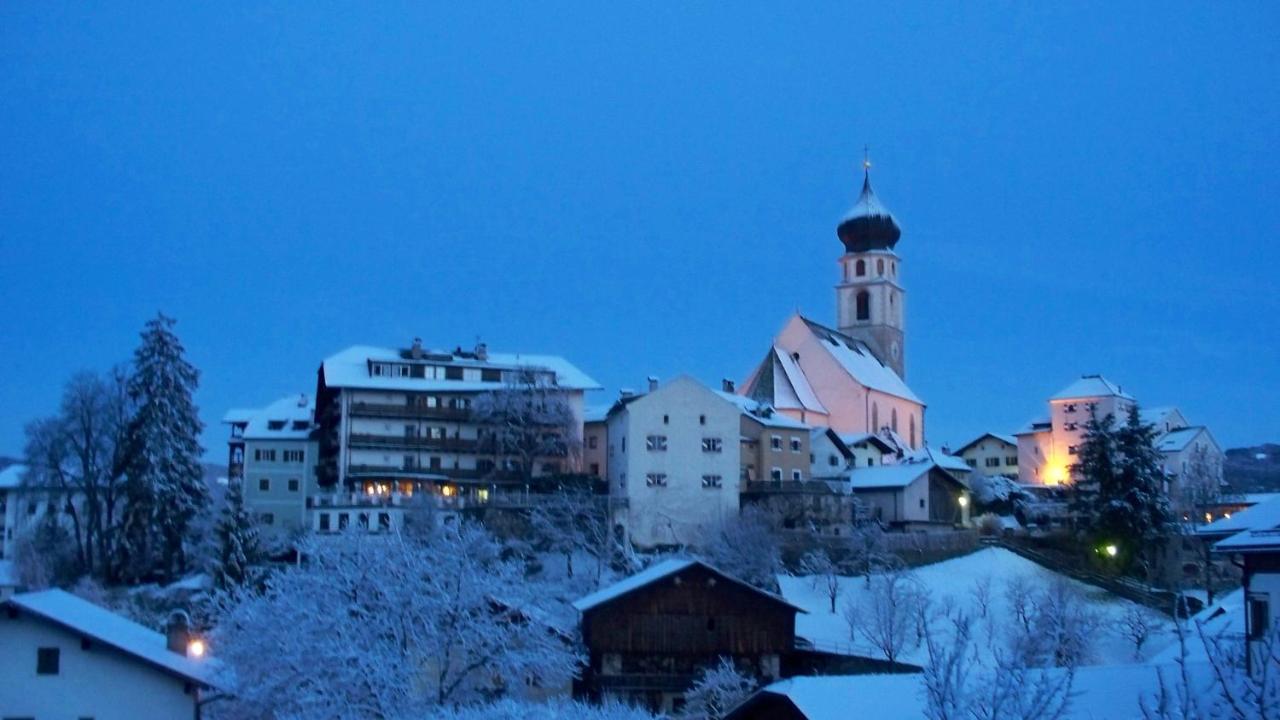 Hotel Rose Wenzer Fiè Exteriör bild
